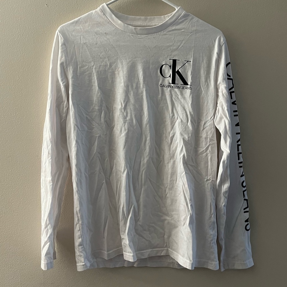 LONG SLEEVE
